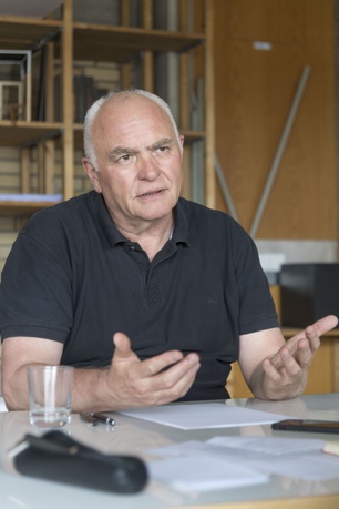 Dr. Gerd Kuhn